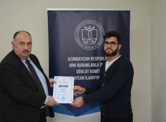 İlahiyyat İnstitutunda “40 ayə” yarışması keçirilib