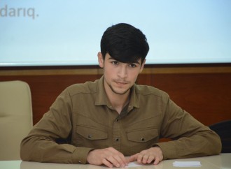 İlahiyyat İnstitutunda “40 ayə” yarışması keçirilib