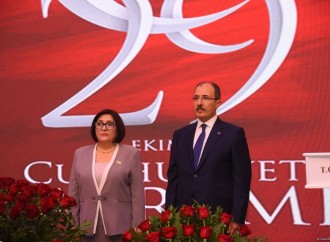 Bakıda Türkiyədə ölkənin ən böyük bayramı - Cümhuriyyət Günü qeyd edilib.