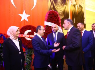 QİAD sədri Türkiyə səfiri ilə görüşüb