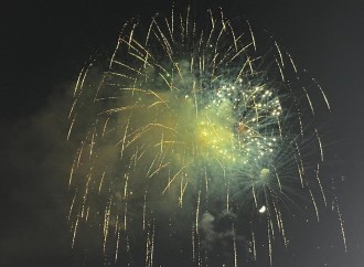 Füzulidə bayram atəşfəşanlığı olub
