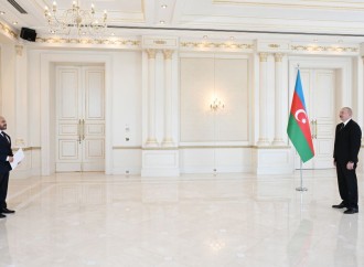 Prezident İlham Əliyev El-Salvadorun ölkəmizdə yeni təyin olunmuş səfirinin etimadnaməsini qəbul edib