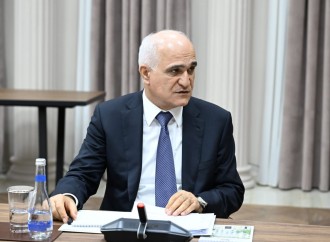 Təyyarə qəzasının səbəblərinin araşdırılması üçün Dövlət Komissiyasının növbəti iclası keçirilib