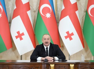 Prezident İlham Əliyev və Baş nazir İrakli Kobaxidze mətbuata bəyanatlarla çıxış edirlər