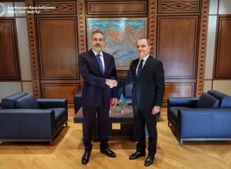 Ceyhun Bayramov Hakan Fidanla görüşüb