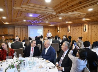 Heydər Əliyev Fondunun vitse-prezidenti Leyla Əliyeva Davos Dünya İqtisadi Forumu çərçivəsində keçirilən tədbirdə iştirak edib