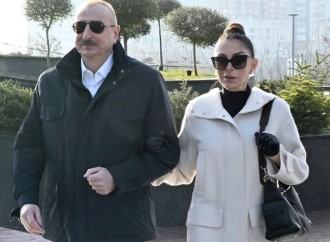 Prezident İlham Əliyev Bakıda metronun “Gənclik” stansiyasının yaxınlığında yaradılan yeni parkın açılışında iştirak edib