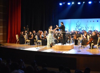Qəbələdə “Qış nağılı” Beynəlxalq Musiqi Festivalının açılışı olub