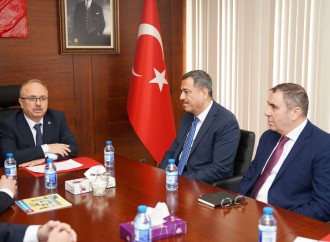 MÜSİAD Azərbaycan idarə heyəti Türkiyənin Azərbaycandaki səfiri Birol Akgün ilə görüşüb
