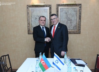 Ceyhun Bayramov israilli həmkarı ilə Qəzza zolağındakı vəziyyəti müzakirə edib