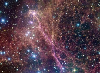 11.000 il əvvəl partlayan Supernova hələ də parlayır