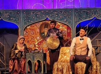 Aşqabadda Üzeyir Hacıbəylinin Arşın Mal Alan tamaşası böyük maraqla qarşılanıb