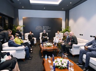 Birinci xanım Mehriban Əliyeva Antalya Diplomatiya Forumunun panel iclasında iştirak edib