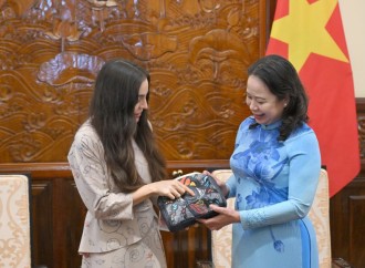 Heydər Əliyev Fondunun vitse-prezidenti Leyla Əliyeva Vyetnamın vitse-prezidenti ilə görüşüb