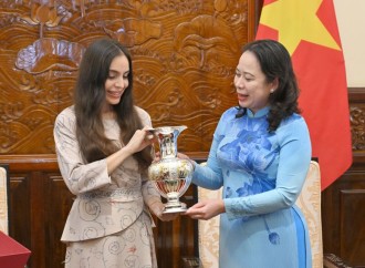 Heydər Əliyev Fondunun vitse-prezidenti Leyla Əliyeva Vyetnamın vitse-prezidenti ilə görüşüb