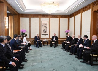 Prezident İlham Əliyev Pekində “China Energy Engineering Corporation Limited” şirkətinin sədri ilə görüşüb