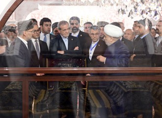 İran Prezidenti Məsud Pezeşkian Bibiheybət məscidini ziyarət edib