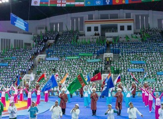Azərbaycanın güləşçiləri Türkmənistanda üç medal qazanıb