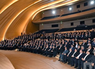 Prezident İlham Əliyev və İran Prezidenti Məsud Pezeşkian Bakıda Azərbaycan-İran biznes forumunda iştirak ediblər