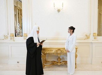 Patriarx Kirill Birinci vitse-prezident Mehriban Əliyevaya “Müqəddəs Knyaginya Olqa” ordenini təqdim edib