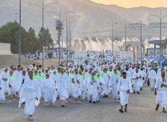 Arafat zəvvarları qarşılamağa hazırlaşır