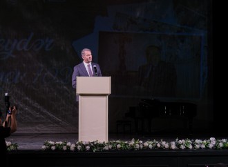 “Heydər Əliyev 102” adlı təntənəli ədəbi-bədii tədbir təşkil edilib