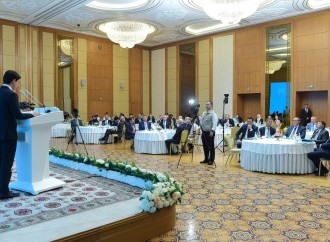 Aşqabadda Ümummilli Lider  Heydər Əliyevin anadan olmasının 102-ci ildönümü münasibətilə tədbir keçirilib