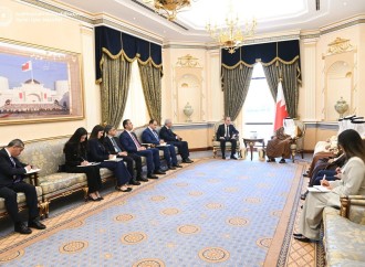 Ceyhun Bayramov Bəhreyn vəliəhdi ilə iki ölkə arasında çoxtərəfli əməkdaşlığı müzakirə edib