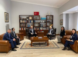 UNESCO üzrə Azərbaycan Milli Komissiyasının baş katibi türkiyəli həmkarını ziyarət edib