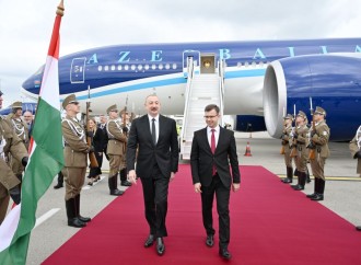 Prezident İlham Əliyev Macarıstana işgüzar səfərə gəlib