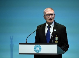 Sadır Japarovdan Əziz Sancara nüfuzlu beynəlxalq mükafat