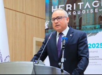 Türk Mədəniyyəti və İrsi Fondunun prezidenti Səmərqənddə keçirilən HERITAGE TURQUOISE 2025 -in açılış mərasimində çıxış edib