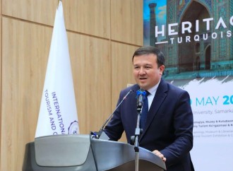 Türk Mədəniyyəti və İrsi Fondunun prezidenti Səmərqənddə keçirilən HERITAGE TURQUOISE 2025 -in açılış mərasimində çıxış edib