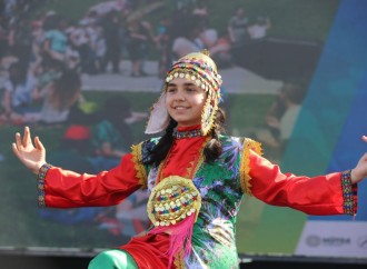 Heydər Əliyev Mərkəzinin parkında Uşaq festivalı keçirilib
