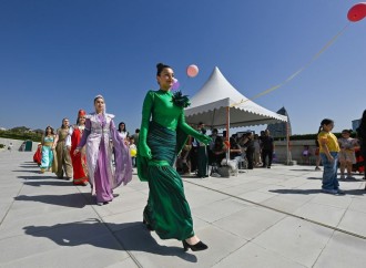 Heydər Əliyev Mərkəzinin parkında Uşaq festivalı keçirilib