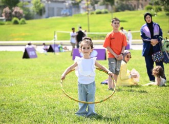 Heydər Əliyev Mərkəzinin parkında Uşaq festivalı keçirilib