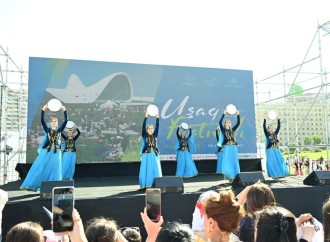 Heydər Əliyev Mərkəzinin parkında Uşaq festivalı keçirilib