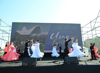 Heydər Əliyev Mərkəzinin parkında Uşaq festivalı keçirilib