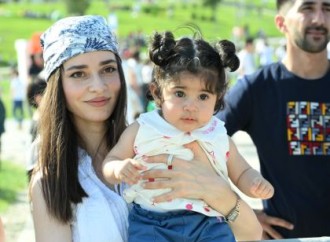 Heydər Əliyev Mərkəzinin parkında Uşaq festivalı keçirilib