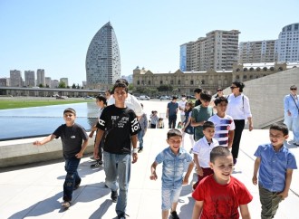 Heydər Əliyev Mərkəzinin parkında Uşaq festivalı keçirilib