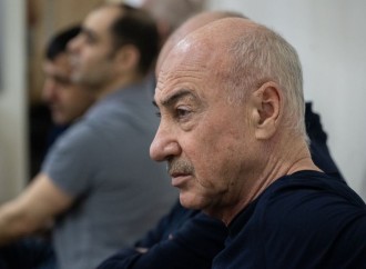 Məhkəmədə Azərbaycanın vaxtilə işğal altında olan ərazilərində “parad” üçün silahların Ermənistandan gətirildiyi etiraf edilib
