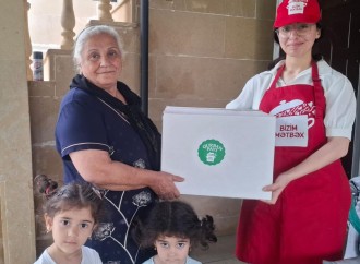 Heydər Əliyev Fondunun vitse-prezidenti Leyla Əliyevanın təşəbbüsü ilə ailələrə qurban payları çatdırılmağa davam edir