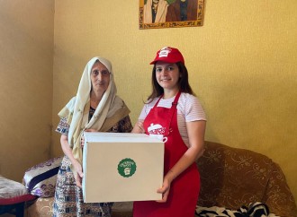Heydər Əliyev Fondunun vitse-prezidenti Leyla Əliyevanın təşəbbüsü ilə ailələrə qurban payları çatdırılmağa davam edir