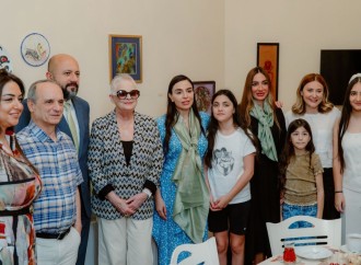 Maqsud İbrahimbəyov Yaradıcılıq Mərkəzində “Zeynəbin sehrli dünyası” adlı sərginin açılışı olub
