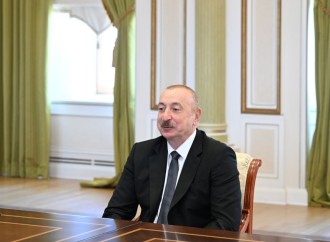 Prezident İlham Əliyev UFC-nin prezidentini qəbul edib