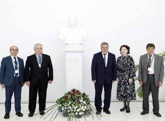 Türk Mədəniyyəti və İrsi Fondu Bakı simpoziumunda çıxış etdi