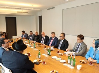 Azərbaycan nümayəndə heyəti Almaniyada müxtəlif dini konfessiyaların nümayəndələri ilə görüşüb