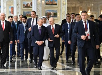 Avrasiya İqtisadi Şurasının Sammiti Keçirilib