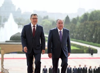 Sadır Japarov Tacikistana Rəsmi Səfər Edib