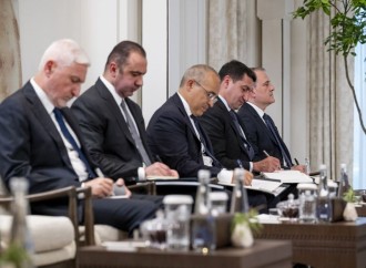 Prezident İlham Əliyevin Əbu-Dabidə Birləşmiş Ərəb Əmirliklərinin Prezidenti ilə görüşü olub